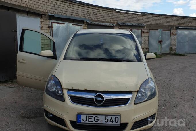 Opel Zafira B Minivan 5-doors