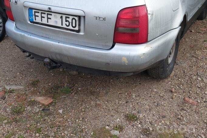 Audi A4 B5 [restyling] Avant wagon 5-doors