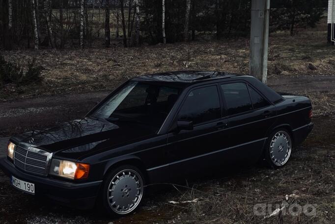 Mercedes-Benz 190 (W201) 1 generation