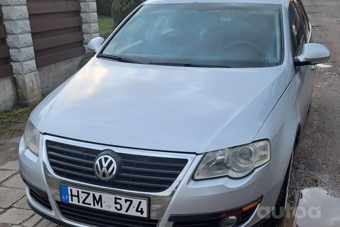 Volkswagen Passat B6 wagon 5-doors