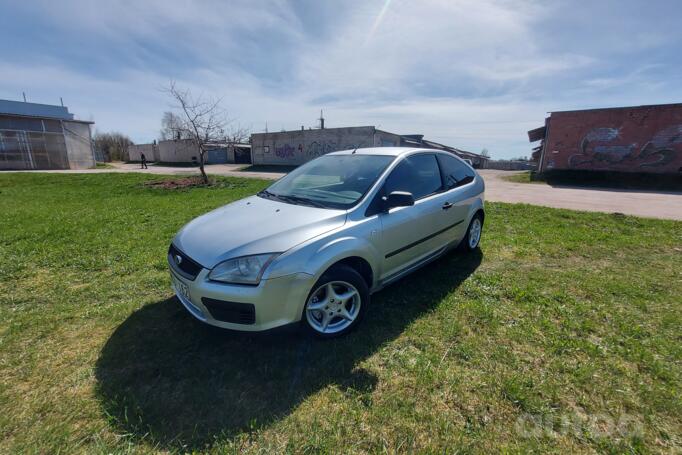 Ford Focus 2 generation Hatchback 3-doors