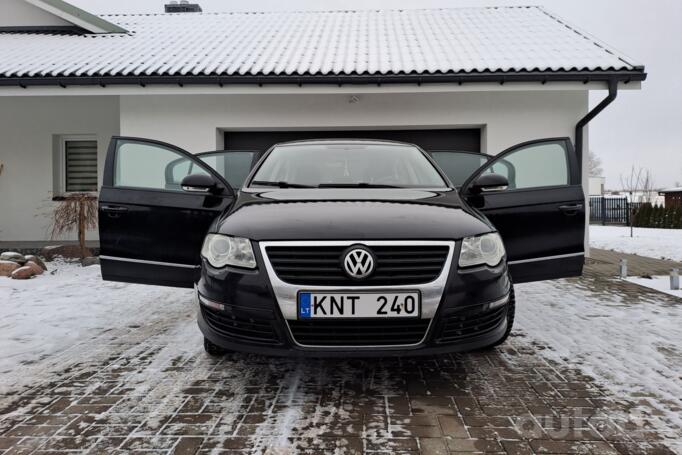 Volkswagen Passat B6 Sedan 4-doors