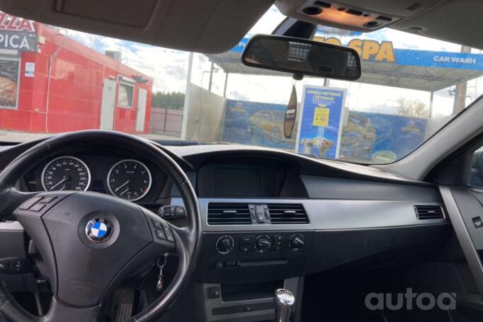 BMW 5 Series E60/E61 Touring wagon