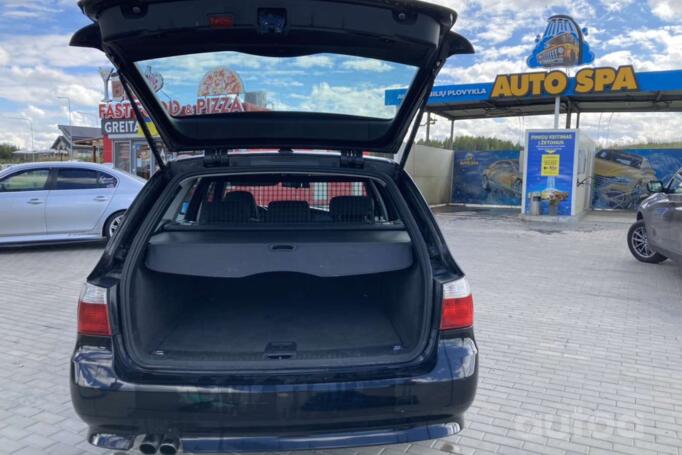 BMW 5 Series E60/E61 Touring wagon