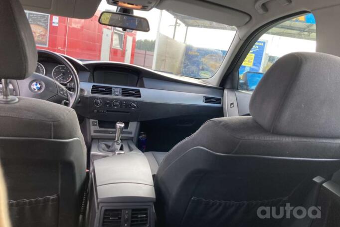 BMW 5 Series E60/E61 Touring wagon