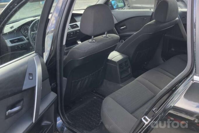 BMW 5 Series E60/E61 Touring wagon