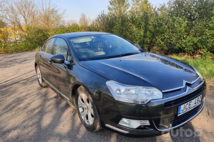 Citroen C5 2 generation Sedan