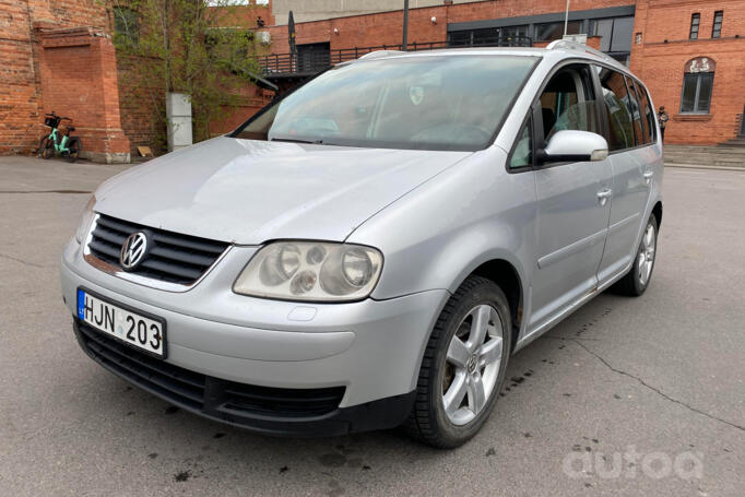 Volkswagen Touran 1 generation Minivan