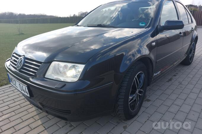 Volkswagen Bora 1 generation Sedan