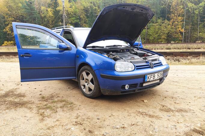 Volkswagen Golf 4 generation wagon