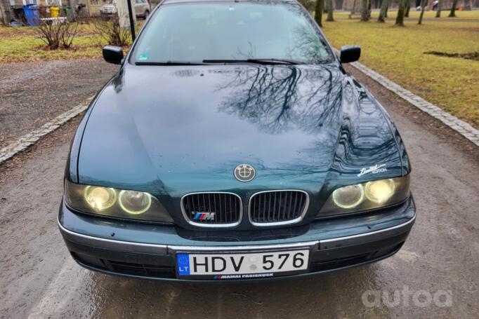BMW 5 Series E39 Touring wagon