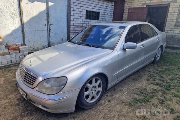Mercedes-Benz S-Class W220 Sedan Long