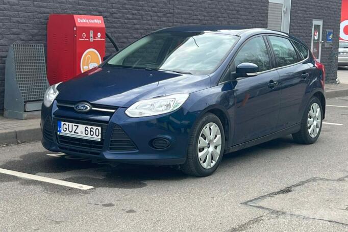 Ford Focus 3 generation Hatchback 5-doors