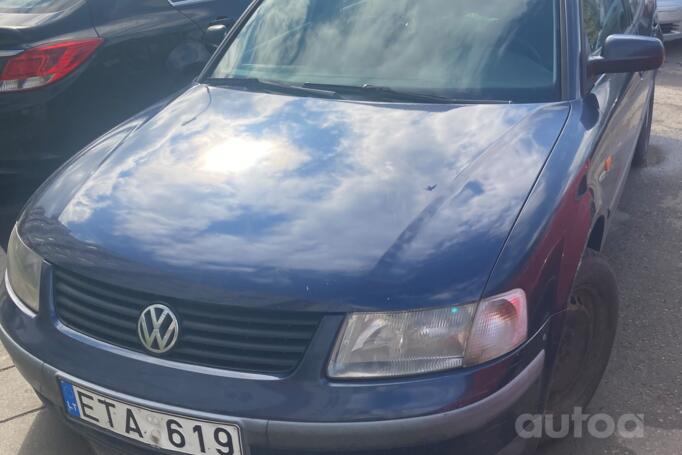 Volkswagen Passat B5 Sedan 4-doors
