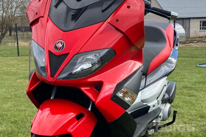 Gilera Nexus