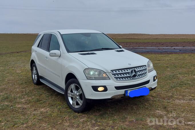 Mercedes-Benz M-Class W164 Crossover 5-doors