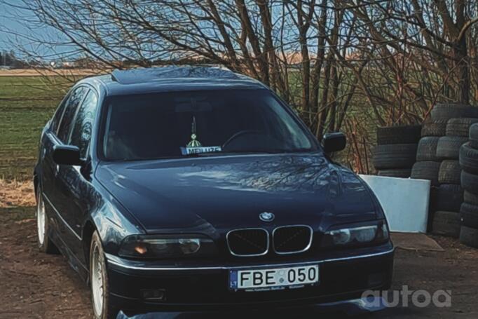 BMW 5 Series E39 Sedan 4-doors