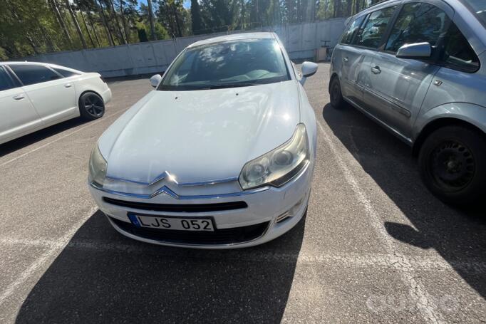Citroen C5 2 generation Sedan