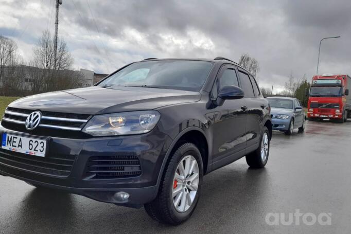 Volkswagen Touareg 2 generation Crossover