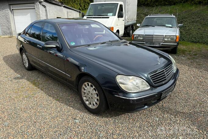 Mercedes-Benz S-Class W220 Sedan Long
