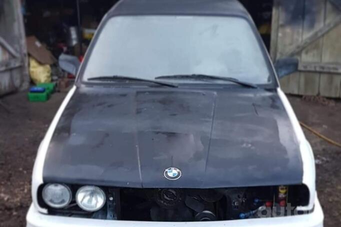 BMW 3 Series E30 [restyling] Sedan