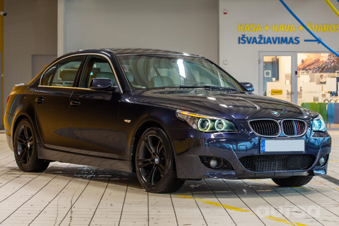BMW 5 Series E60/E61 Sedan