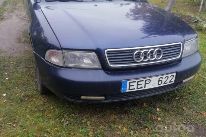 Audi A4 B5 Avant wagon 5-doors