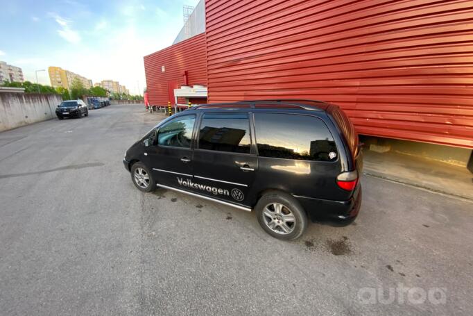 Volkswagen Sharan 1 generation Minivan 5-doors