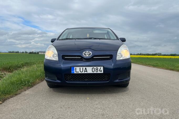 Toyota Corolla Verso 1 generation [restyling] -2 generation