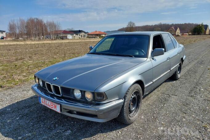 BMW 7 Series E32 Sedan