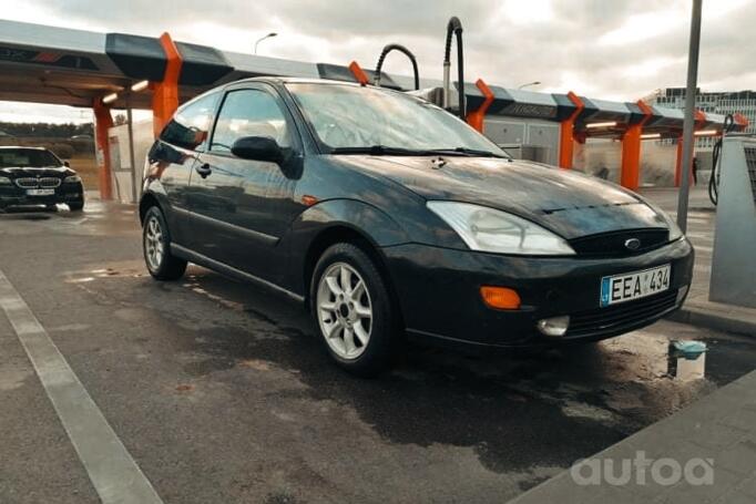 Ford Focus 1 generation Hatchback 3-doors