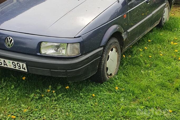 Volkswagen Passat B4 Sedan
