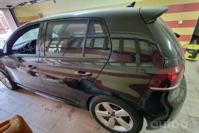 Volkswagen Golf R 6 generation