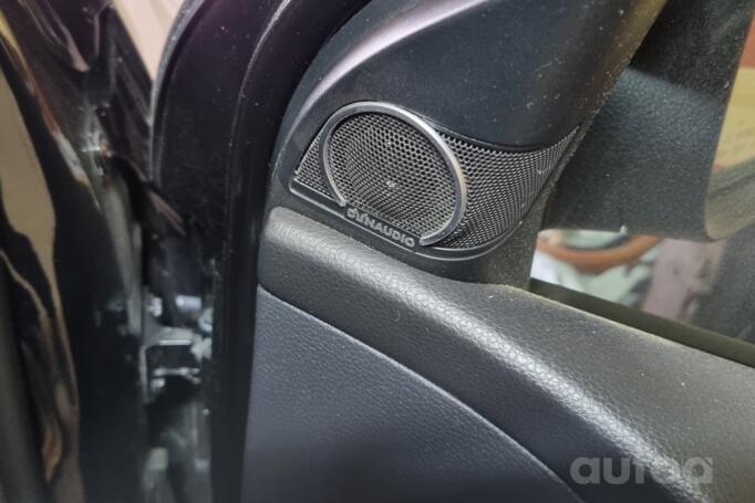 Volkswagen Golf R 6 generation