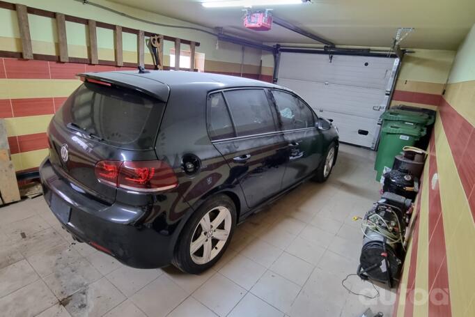 Volkswagen Golf R 6 generation