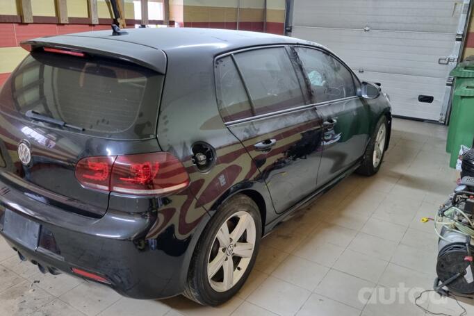 Volkswagen Golf R 6 generation