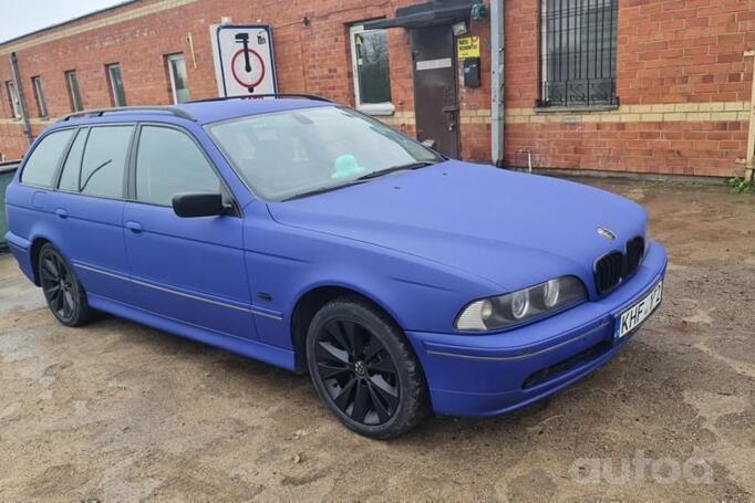 BMW 5 Series E39 Touring wagon