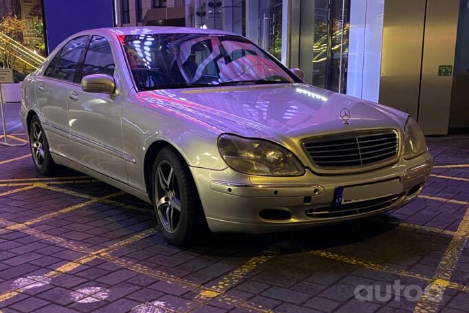 Mercedes-Benz S-Class W220 Sedan Long