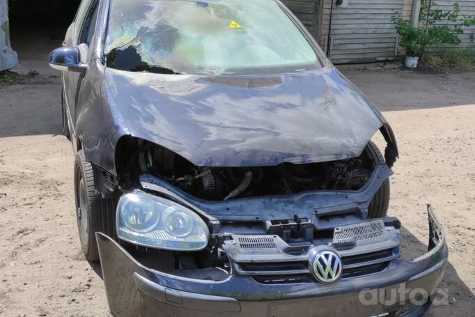 Volkswagen Golf 5 generation Hatchback 5-doors