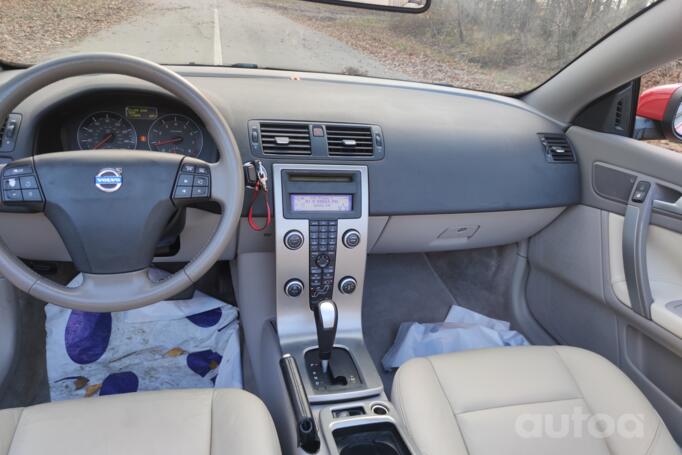 Volvo C70 2 generation Cabriolet