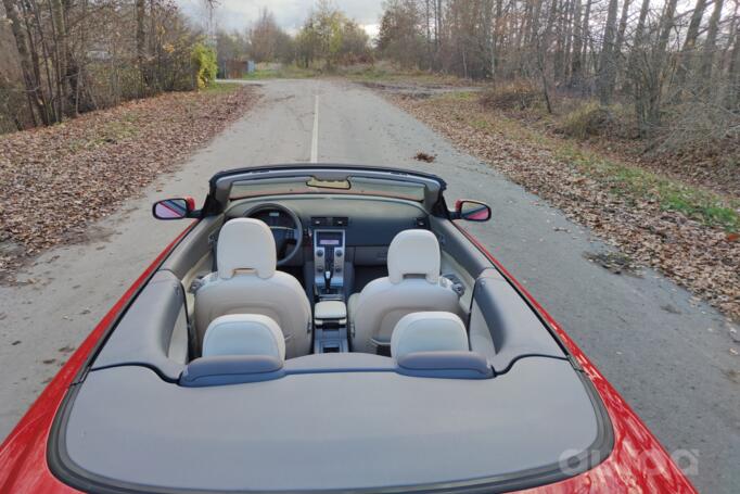 Volvo C70 2 generation Cabriolet