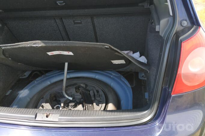 Volkswagen Golf 5 generation Hatchback 3-doors