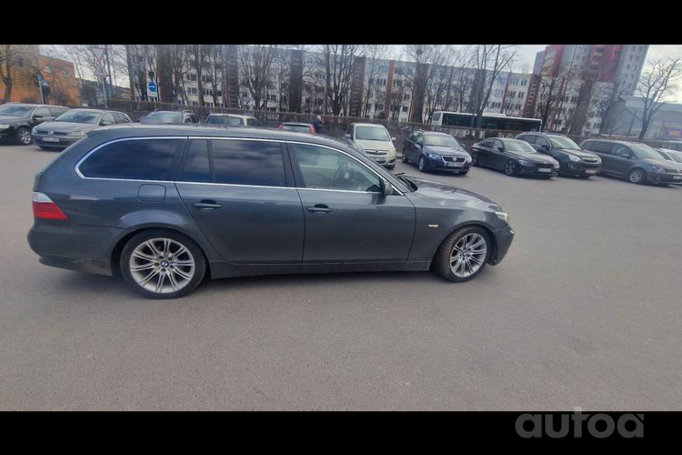 BMW 5 Series E60/E61 Touring wagon