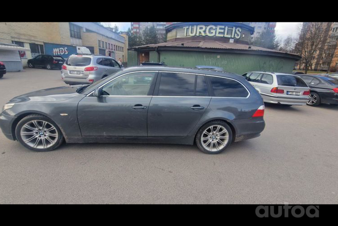 BMW 5 Series E60/E61 Touring wagon