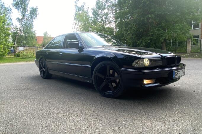 BMW 7 Series E38 Sedan