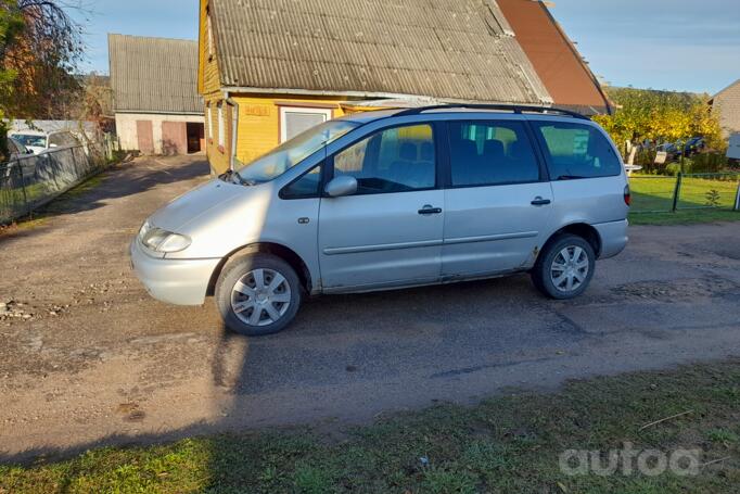Volkswagen Sharan 1 generation Minivan 5-doors