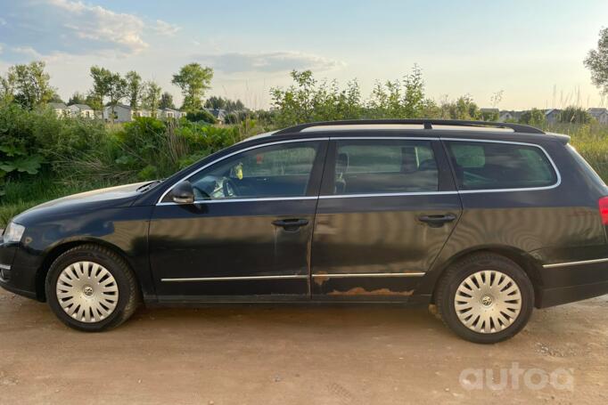Volkswagen Passat B6 wagon 5-doors