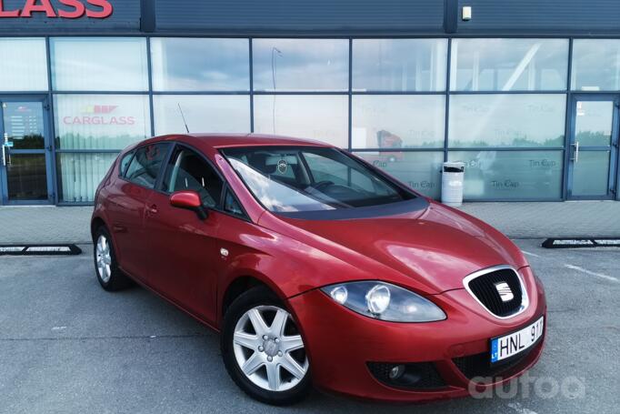 SEAT Leon 2 generation Hatchback 5-doors