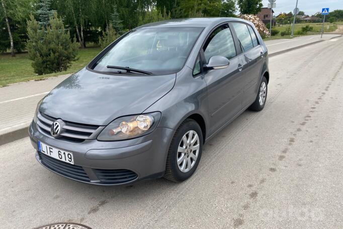 Volkswagen Golf Plus 1 generation