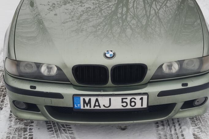 BMW 5 Series E39 Touring wagon